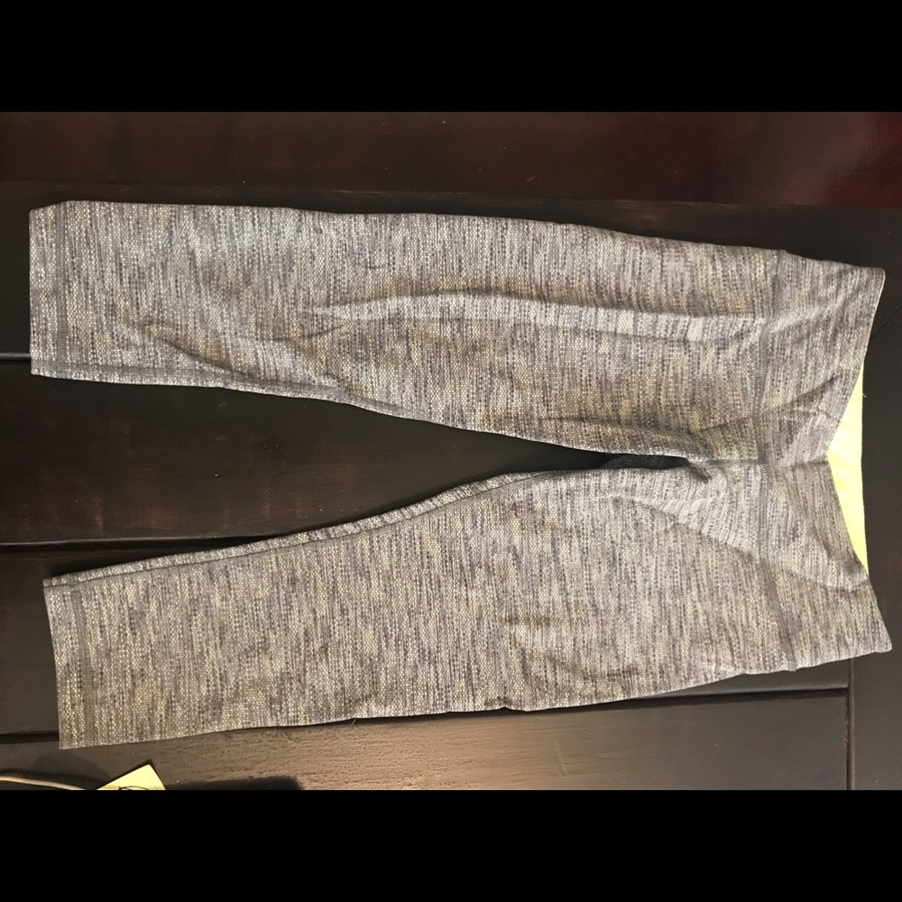 Lululemon Capri leggings